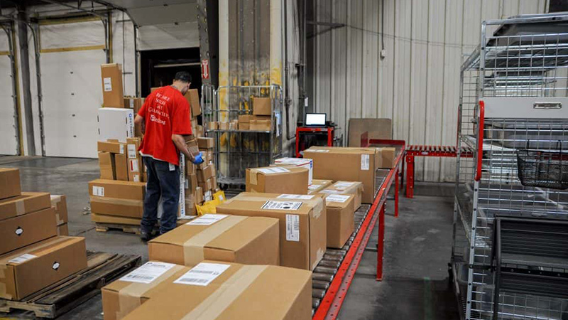 Az RMA (áru visszaküldési engedély) segít rendet tenni a visszaérkező áruk között