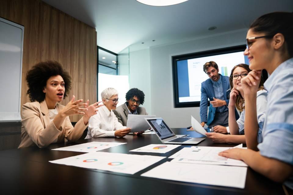 Webáruház indítás A-tól Z-ig: Tervezéstől az okos automatizációig